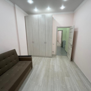 2-комн. кв., 42 м², 3/12 этаж