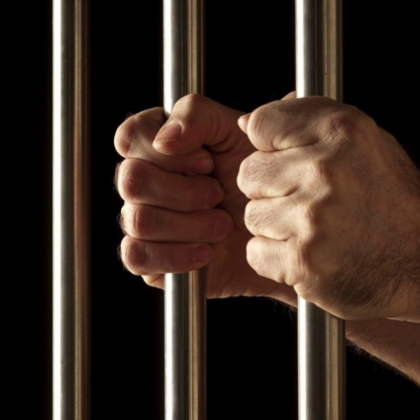 В Астане заключенный сдавал квартиры, находясь в тюрьме