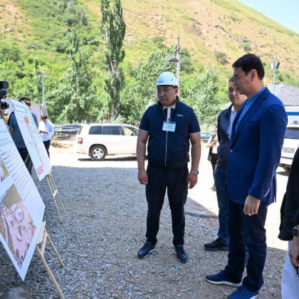 Аким Алматы проверил строительство ключевых объектов водоснабжения