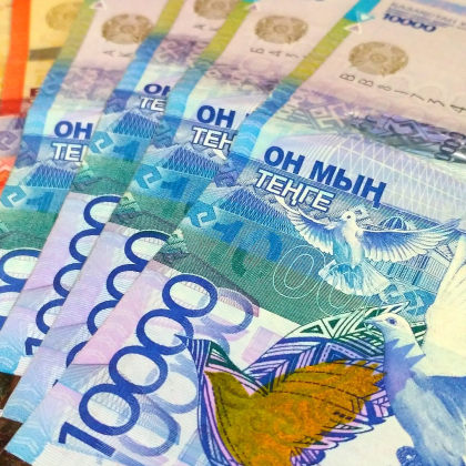 Казахстанцы перестают снимать пенсионные на недвижимость