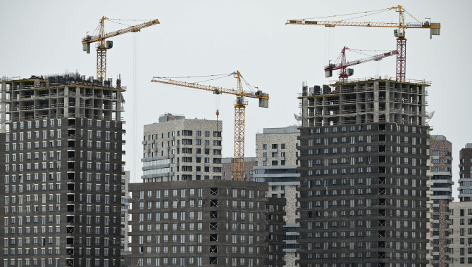 Затраты на строительство жилья составляют треть от его цены