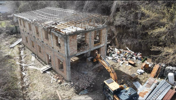 В Алматы усилили борьбу с незаконным строительством